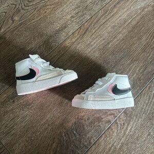 4C girls Nike Blazer high tops